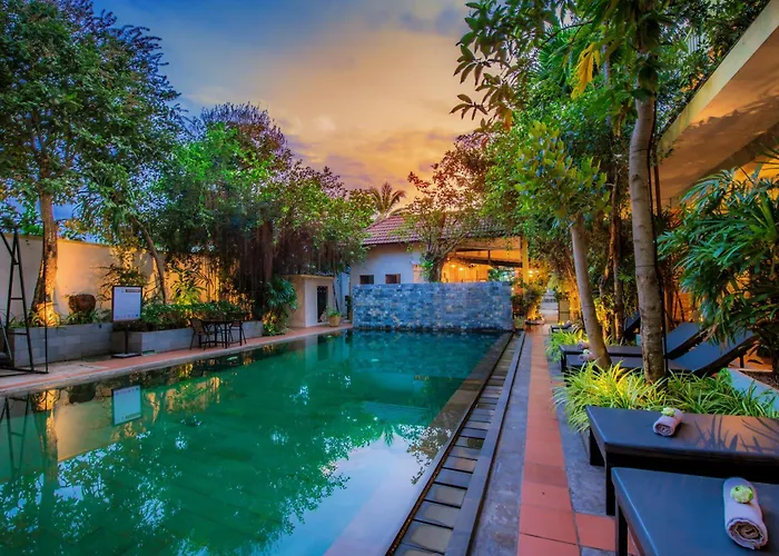 Indra Porak Hotel